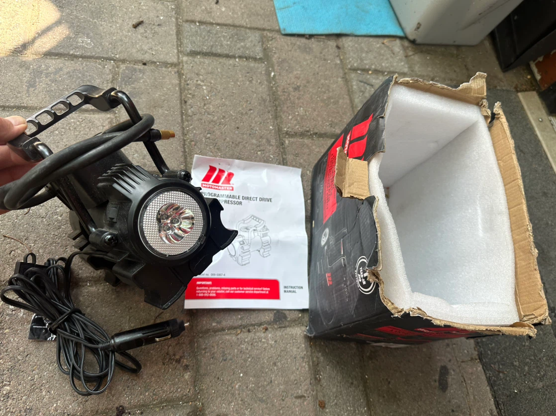 Motomaster Programmable Direct Drive Air Compressor