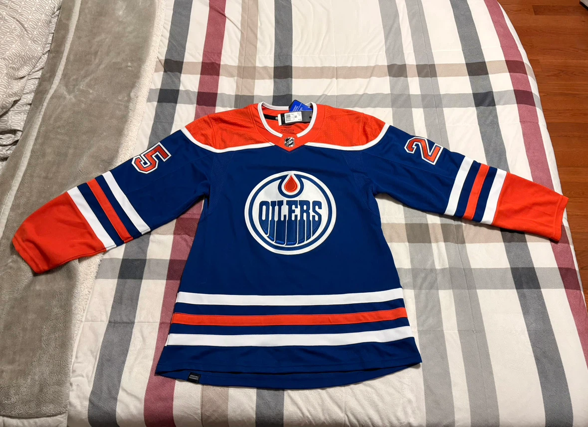 Signed Daniel Nurse Oilers Jersey.