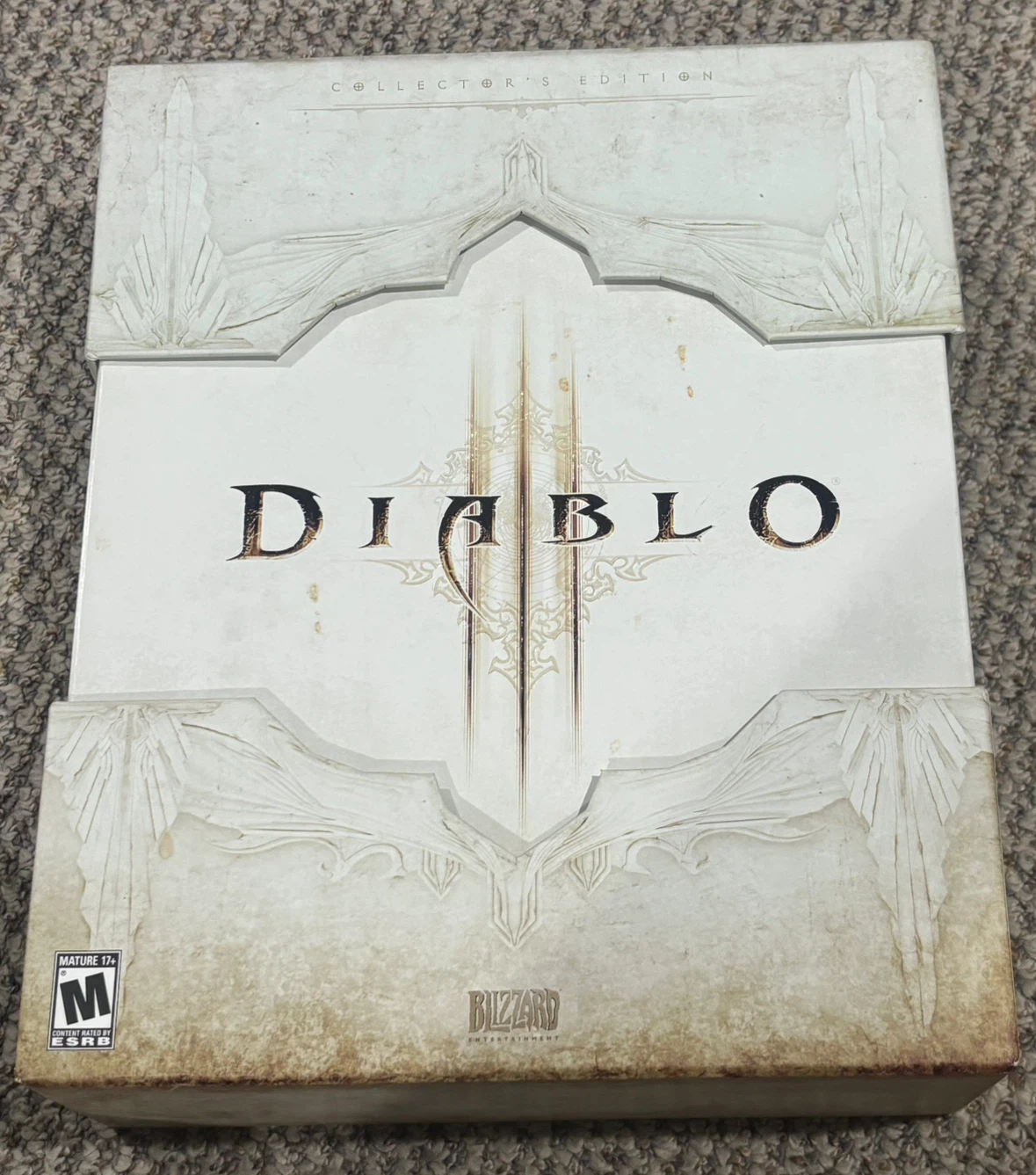 Diablo III Collector's Edition Game and Art Book