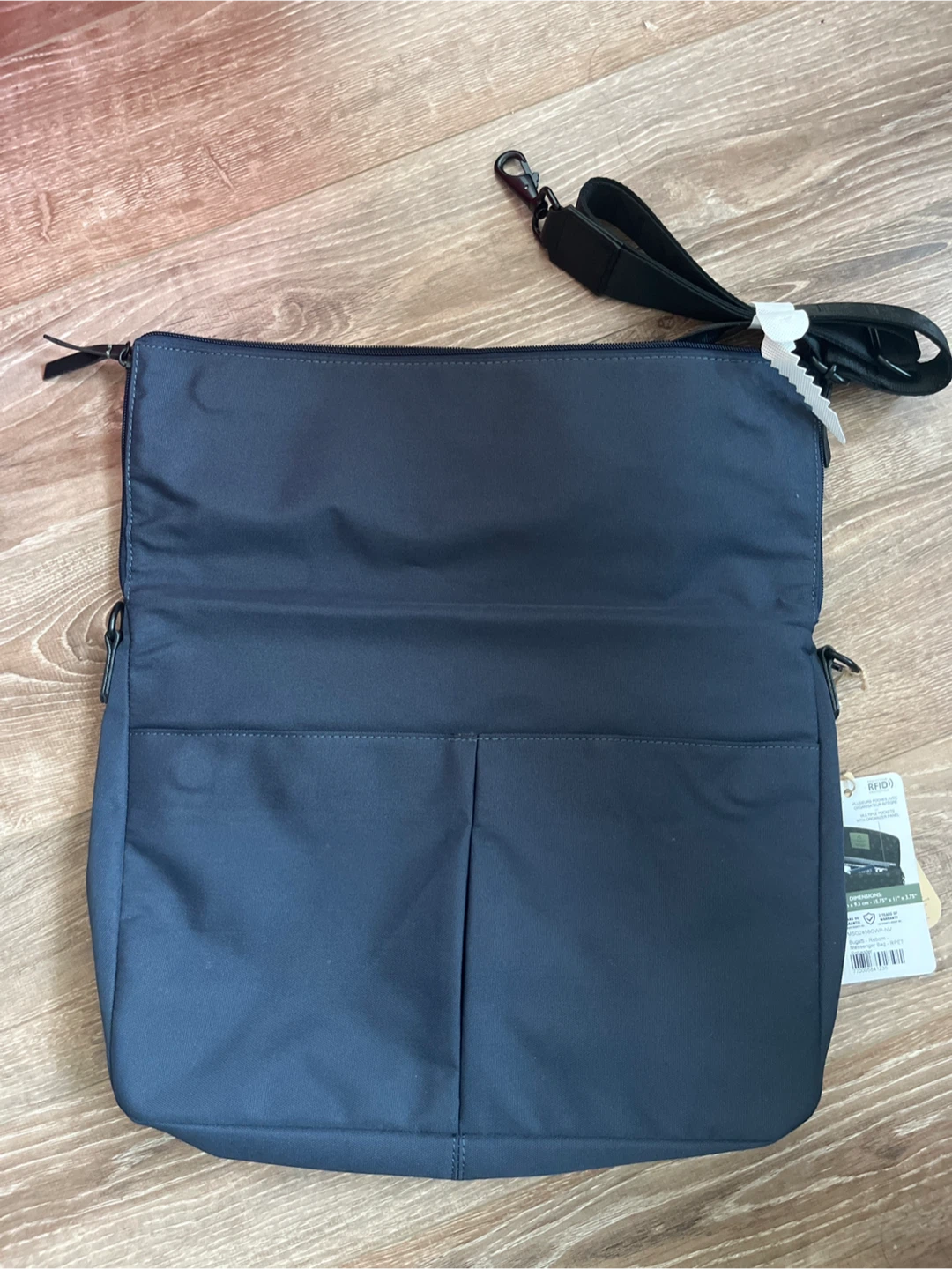 Brand New Bugatti Reborn Messenger Bag (Navy Blue) - NWT - photo 2