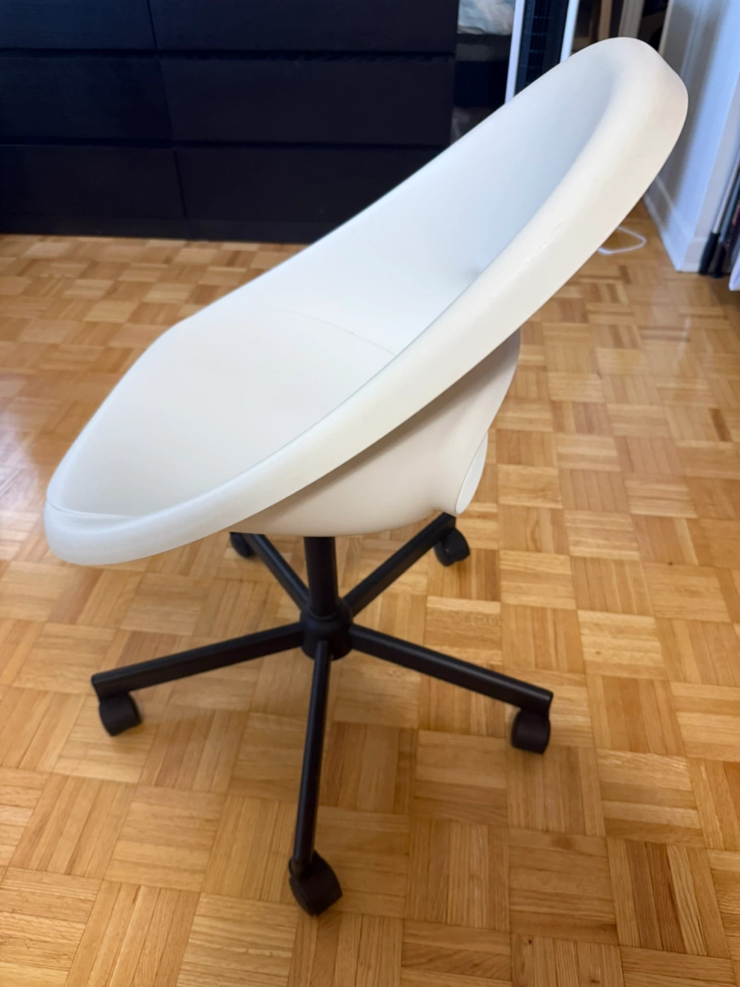 Ikea White office chair with dark grey cushion pad - photo 3