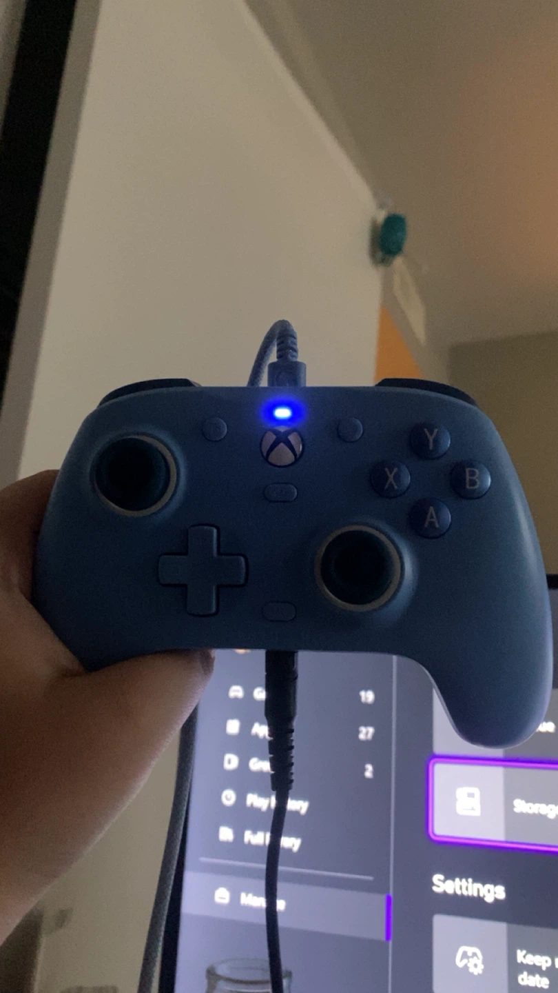 Xbox series x with a Gamesir controller - photo 3