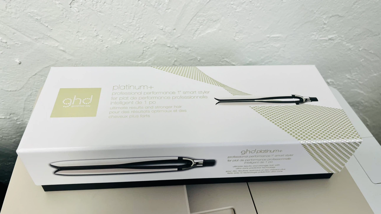 GHD Platinum+ Professional"  Styler Hair Straightener
