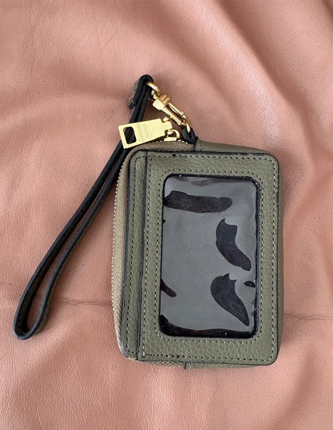 Steve Madden Green Bpipper Zip Around Card Case Wristlet - photo 2