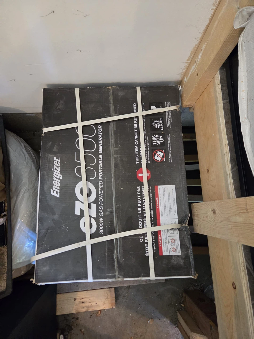 Energizer eZ3500 3500W Gas Powered Portable Generator - photo 2