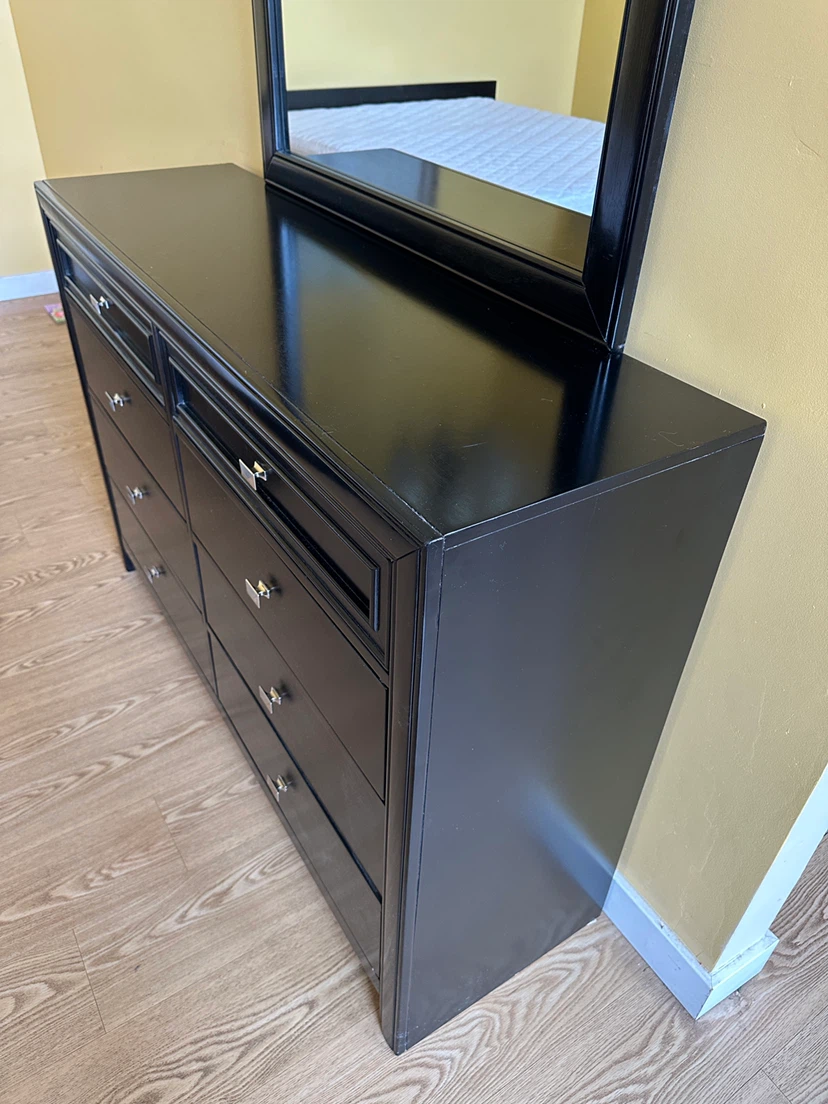 Ashley Furniture Signature Dresser with Mirror (CAN DELIVER) - photo 3
