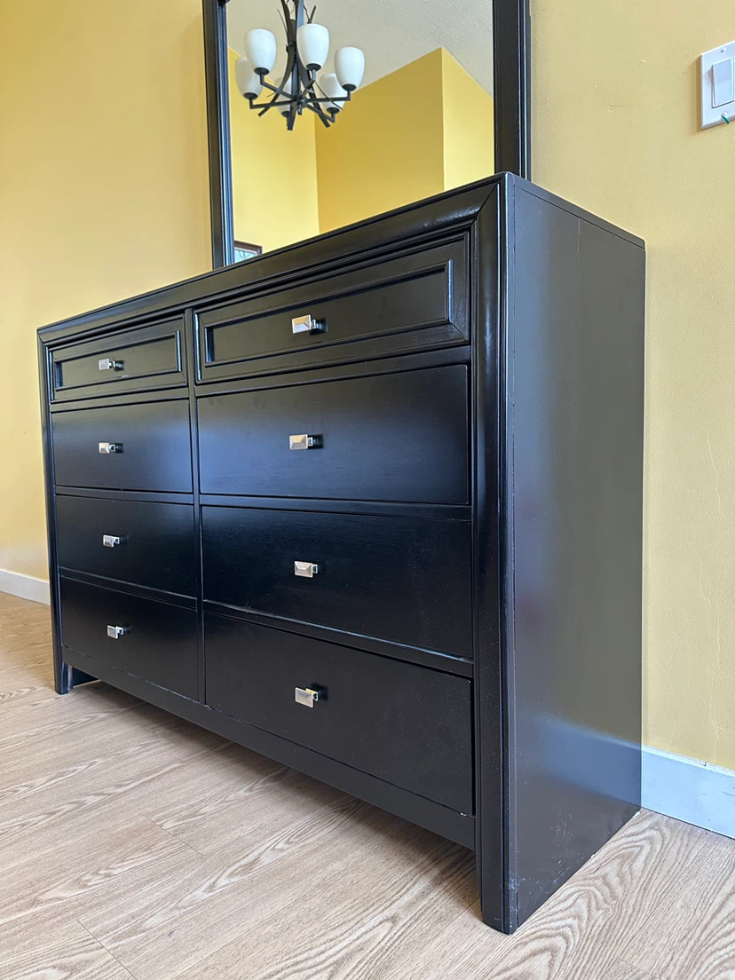 Ashley Furniture Signature Dresser with Mirror (CAN DELIVER) - photo 4