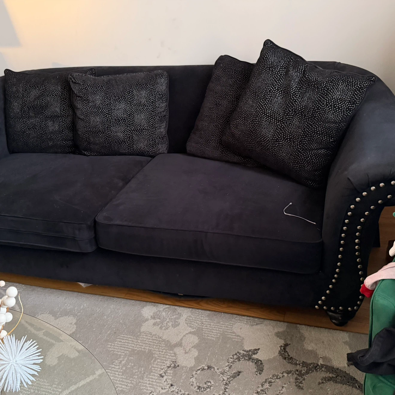 Black Living room coach - photo 3