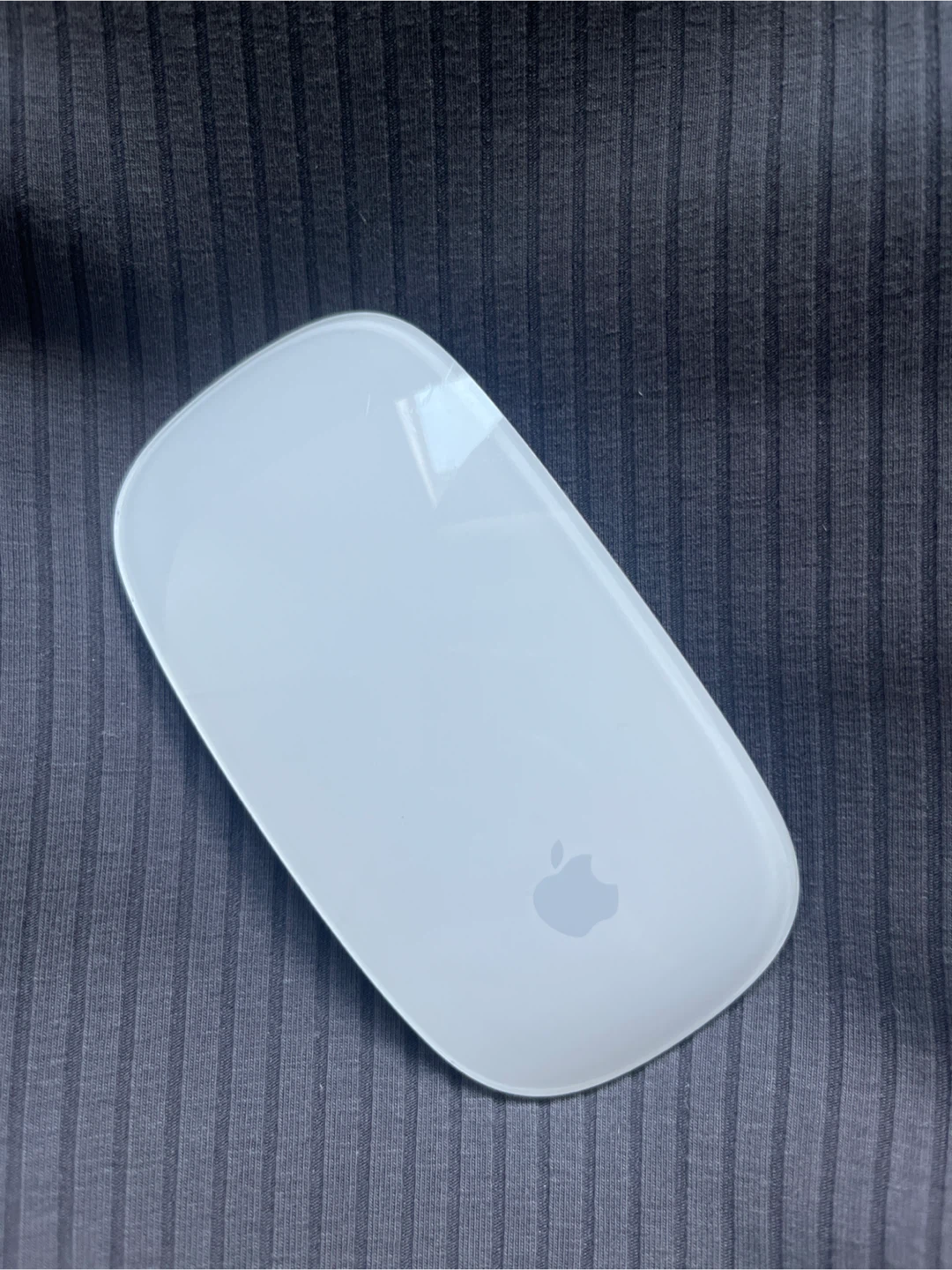 Apple Magic Mouse 1 (Model A1296) – Excellent Condition! 💻🖱️
