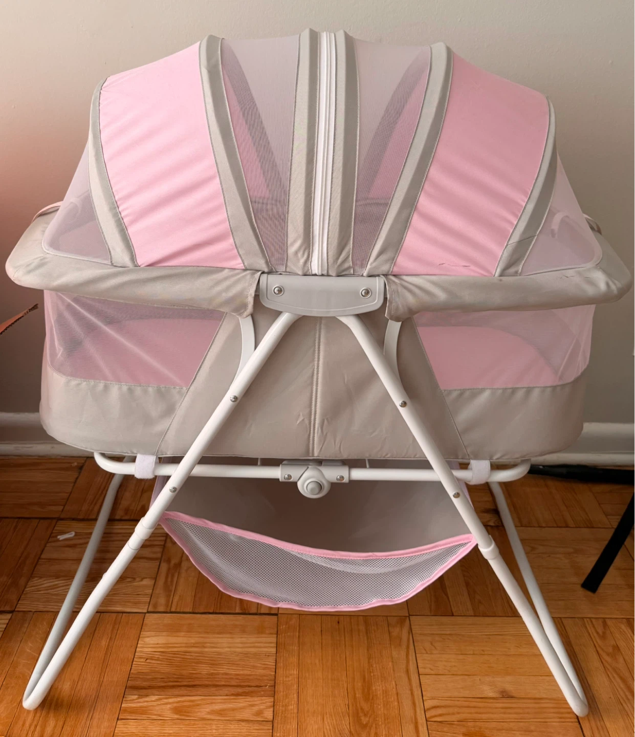 Dream On Me Bassinet - Foldable and Portable - photo 2