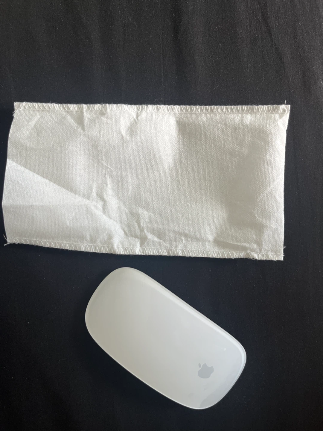 Apple Magic Mouse 1 (Model A1296) – Excellent Condition! 💻🖱️ - photo 5