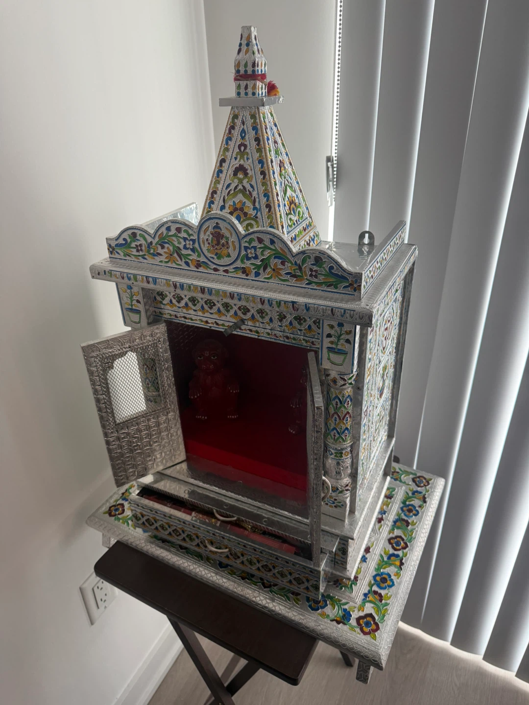 Decorative Hindu Temple - photo 3