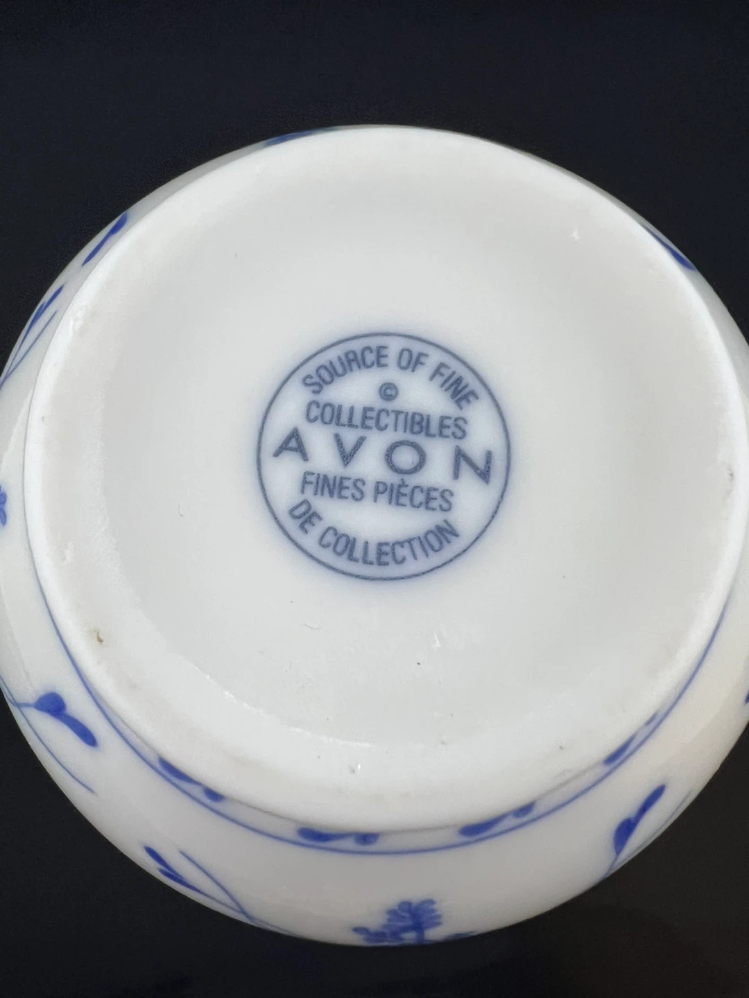 Vintage Avon Porcelain Vase - photo 4