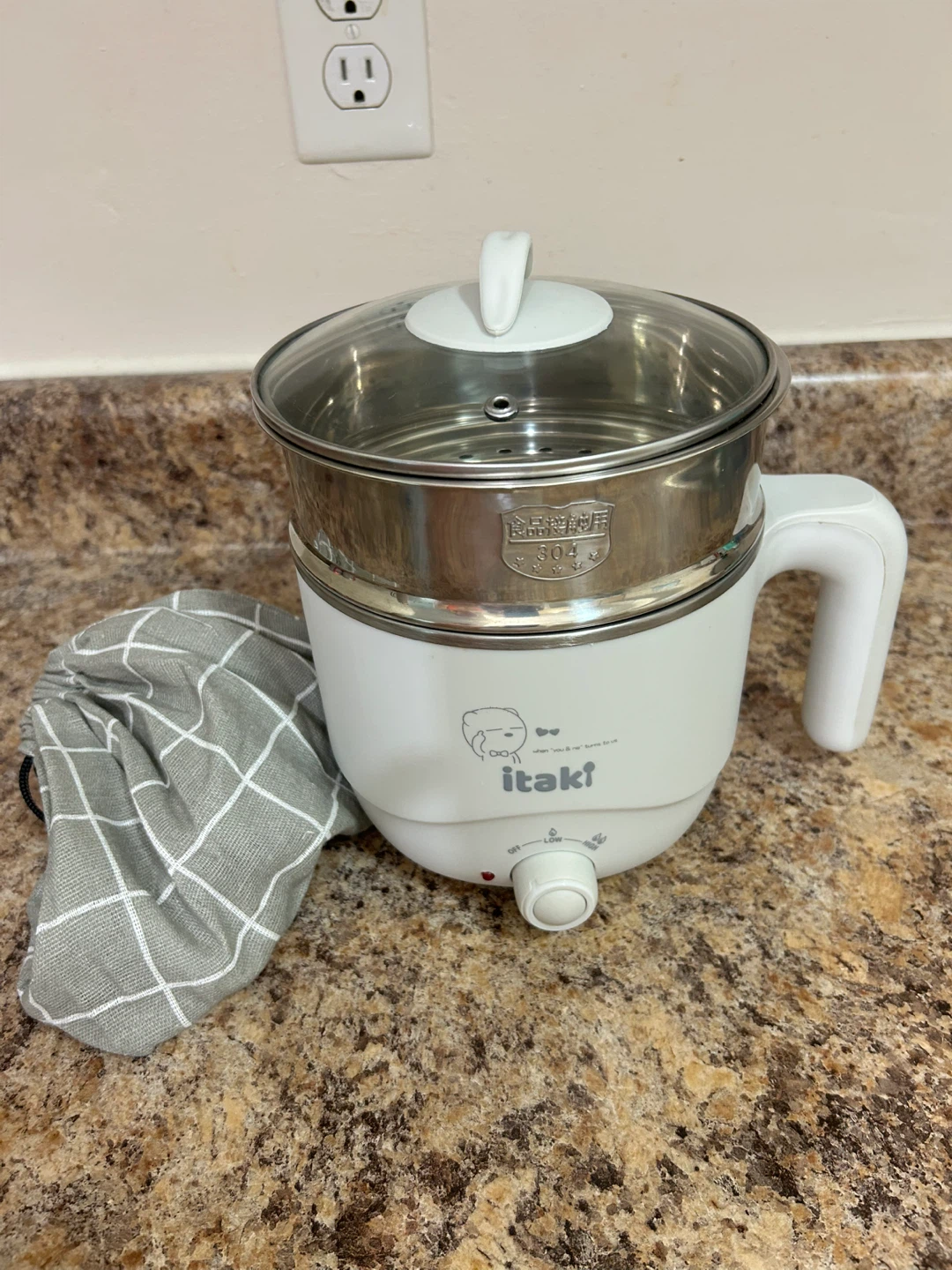 Itaki Shabuki Electric Hot Pot with Steamer Tray – Lightly Used - photo 5
