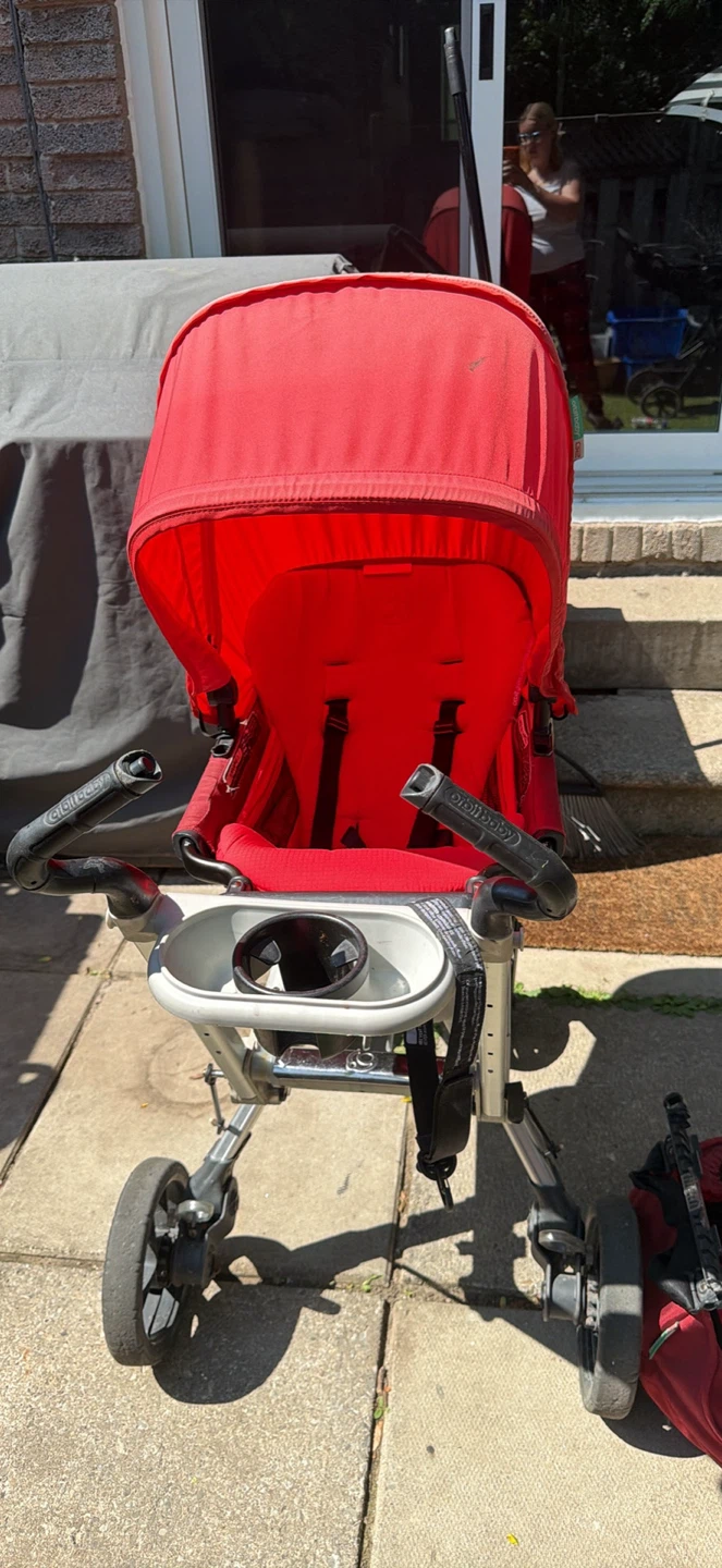 Orbit Baby G2 Premium Stroller- 360 degrees Rotating Seat - photo 2