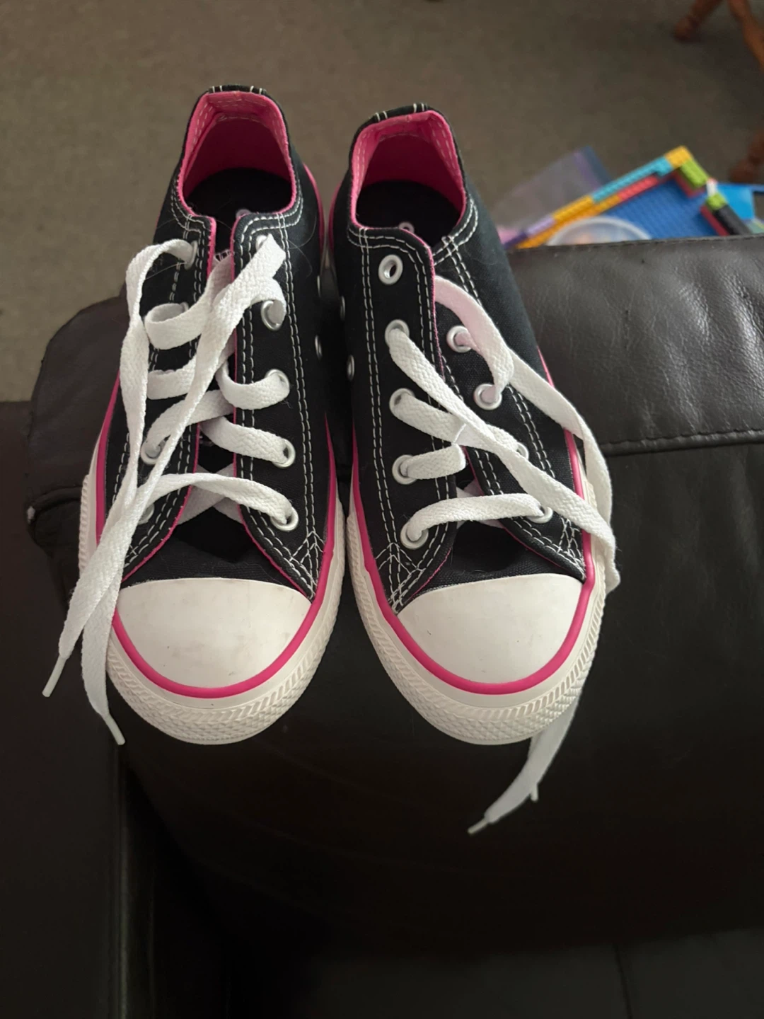 Converse Chuck Taylor All Star Junior Shoes Black Pink Size 1
