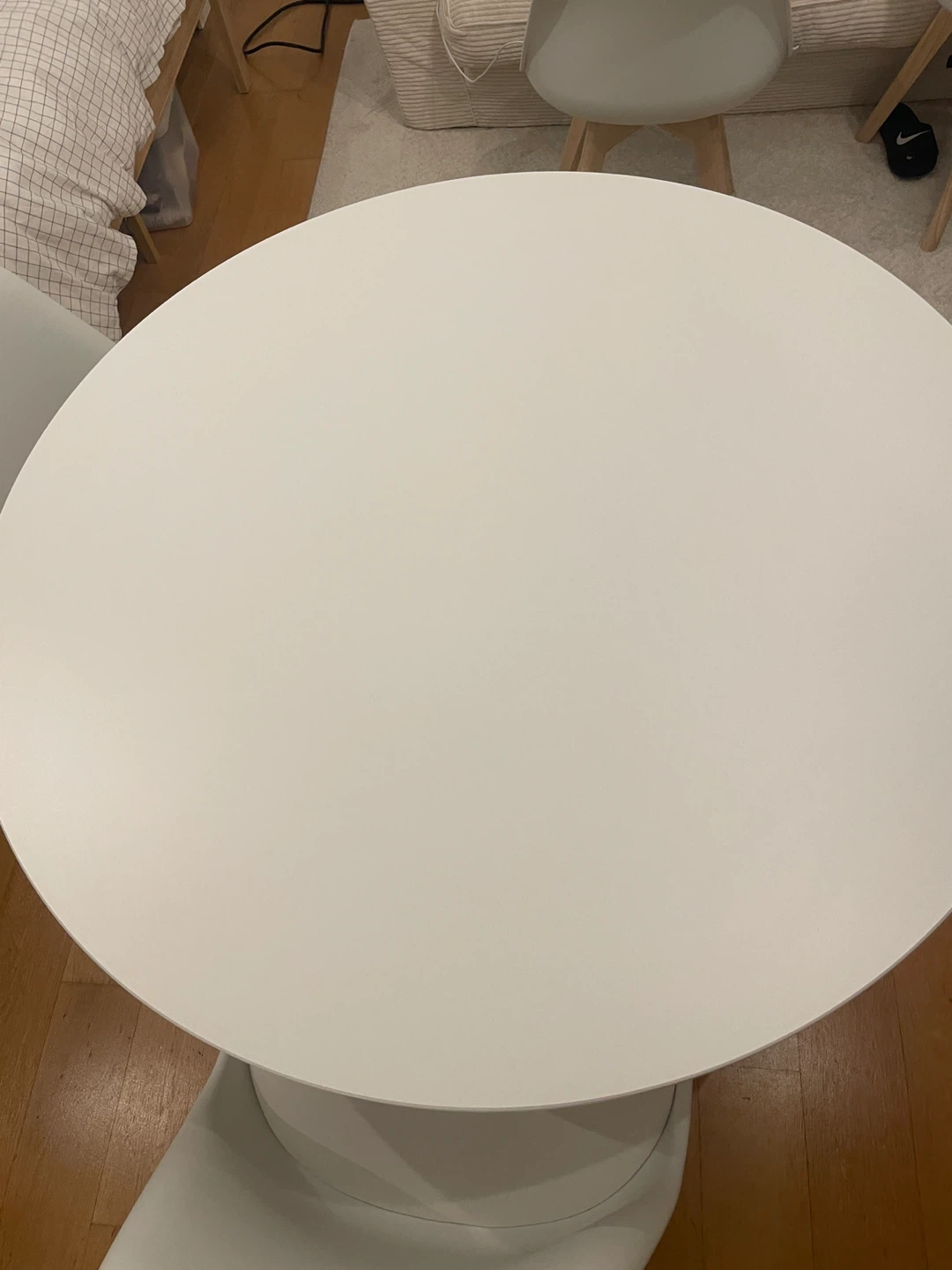 IKEA DOCKSTA table - photo 2