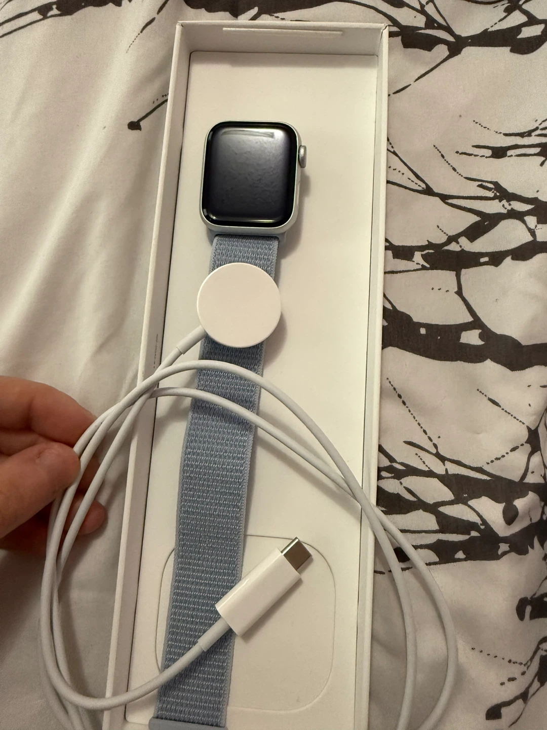 Apple Watch SE (2nd Gen) in Blue Cloud. - photo 5