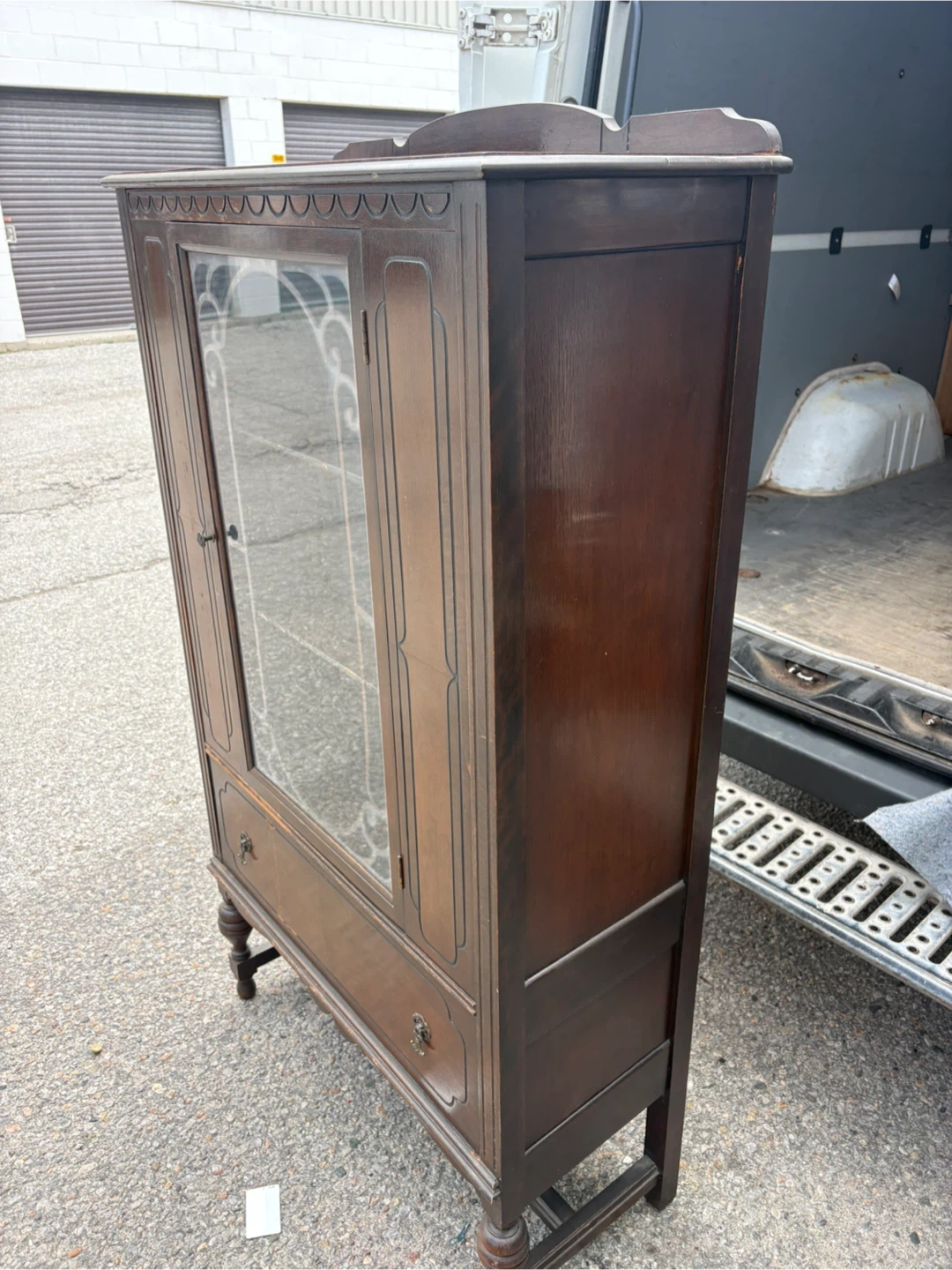 Free delivery Antique Glass Display Cabinet with Drawer - photo 3