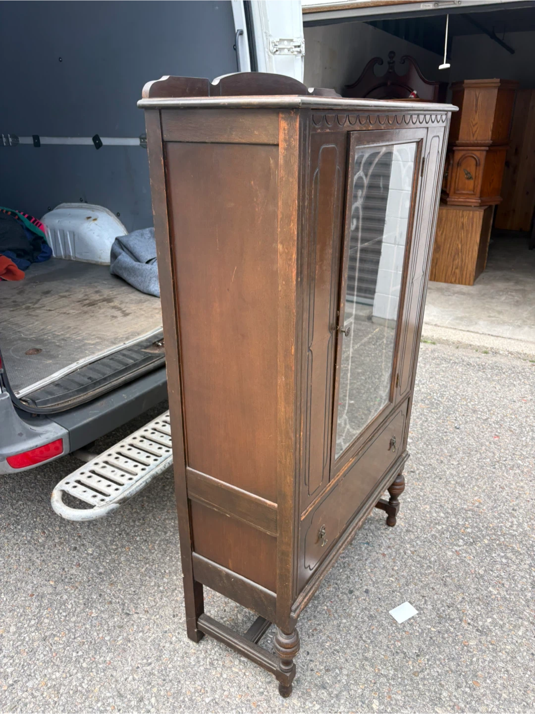 Free delivery Antique Glass Display Cabinet with Drawer - photo 5