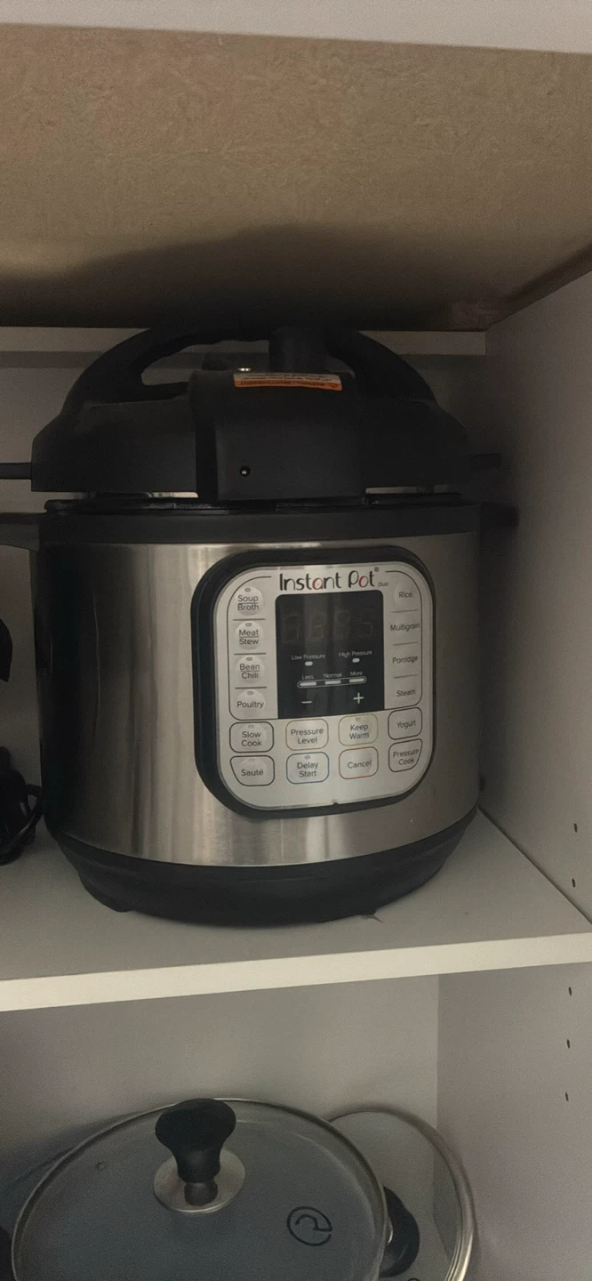 Instant Pot Duo 7-in-1 Electric Pressure Cooker