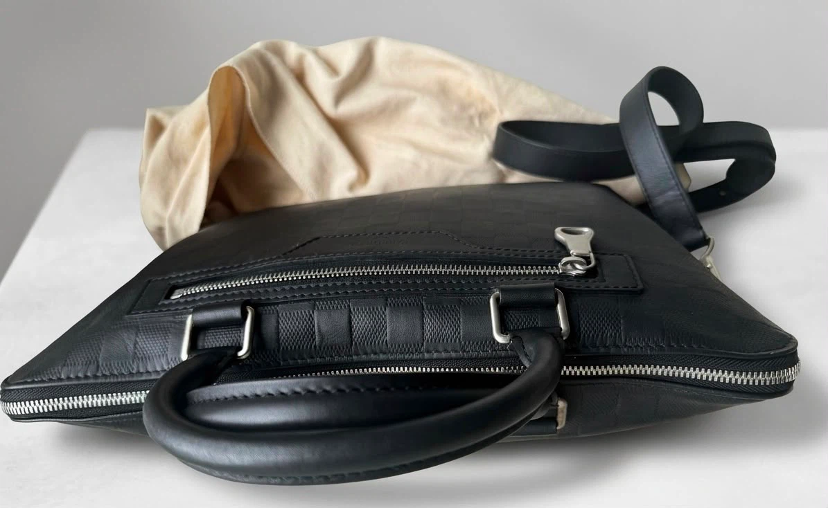 Louis Vuitton Avenue Soft Briefcase for Men.