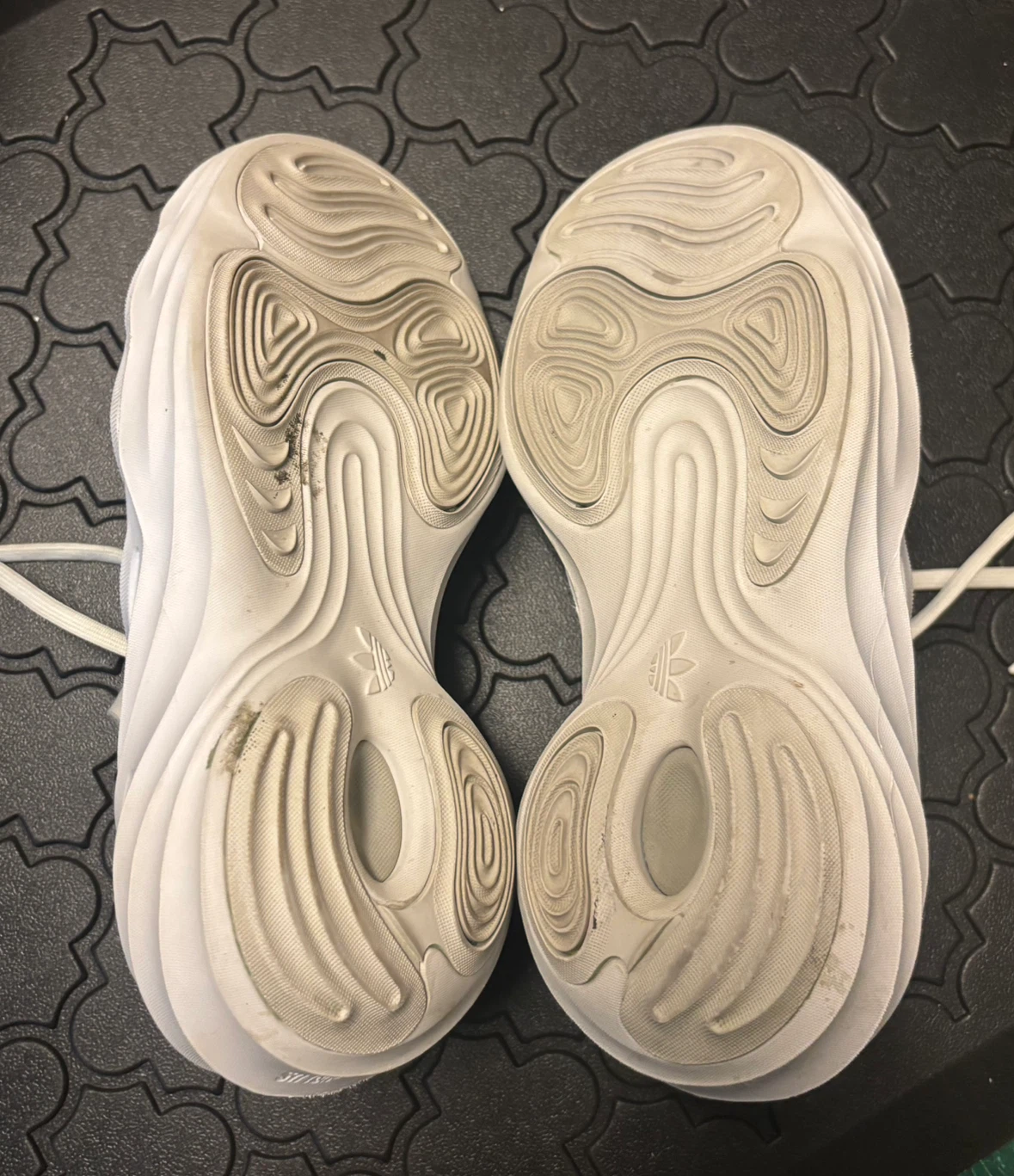 Adidas adiFOM Q sneakers in Cloud White Grey - photo 5