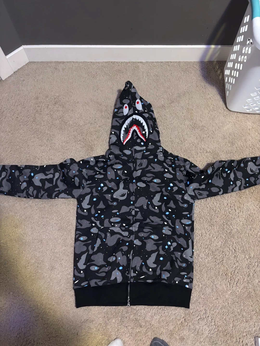 Authentic Bathing Ape Shark Hoodie - photo 4