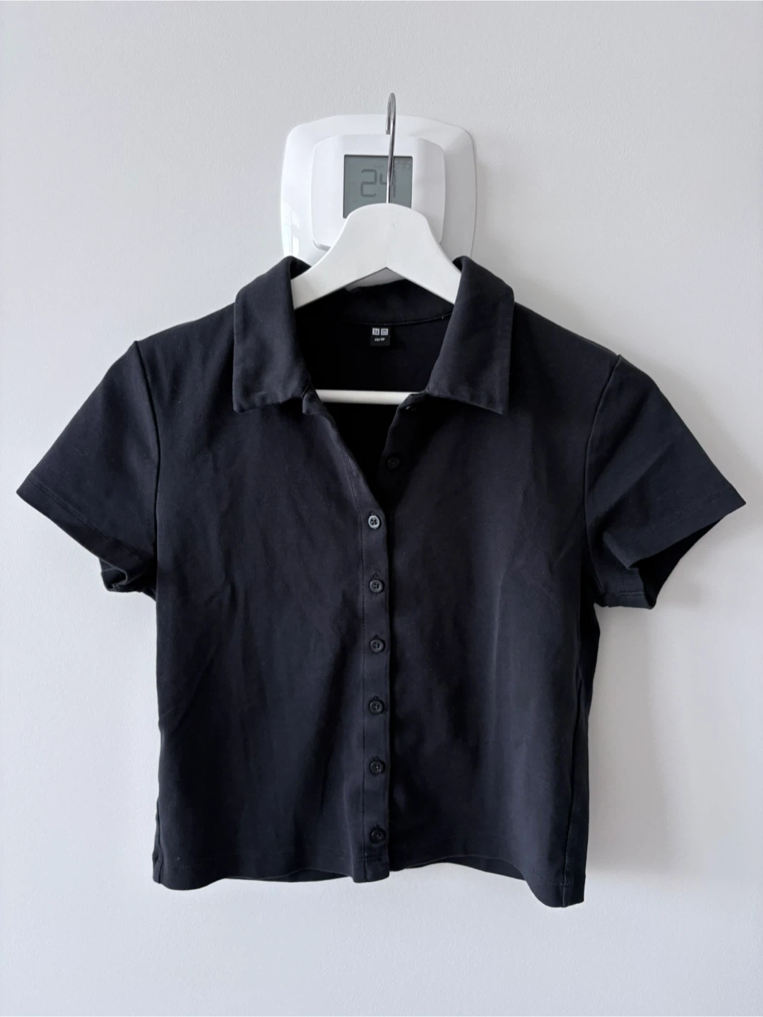 UNIQLO Black Short Sleeve Collared Shirt XS