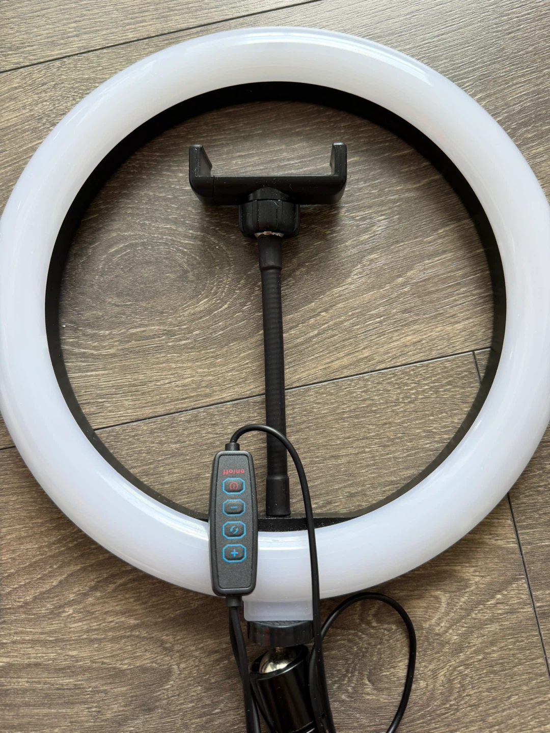 Beauty LED Ring Light for Makeup & Live Stream - photo 3