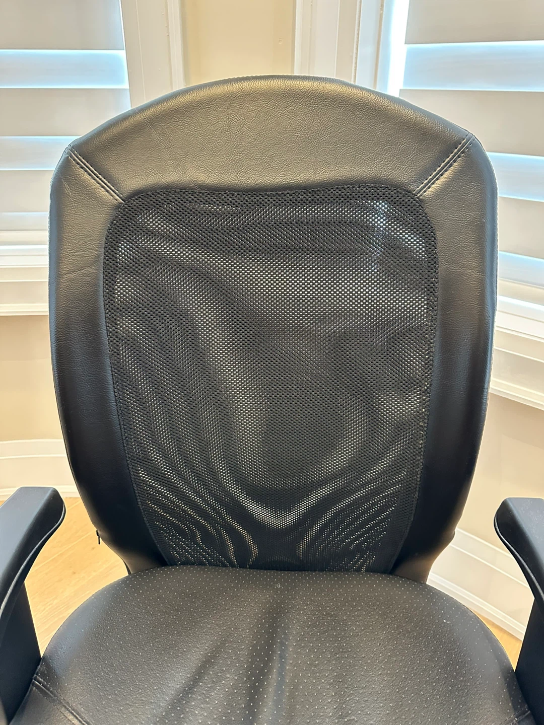 High-Back Mesh Manager’s Chair - photo 4