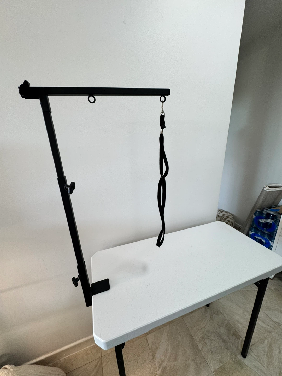 Adjustable Grooming Arm with Restraint - photo 3