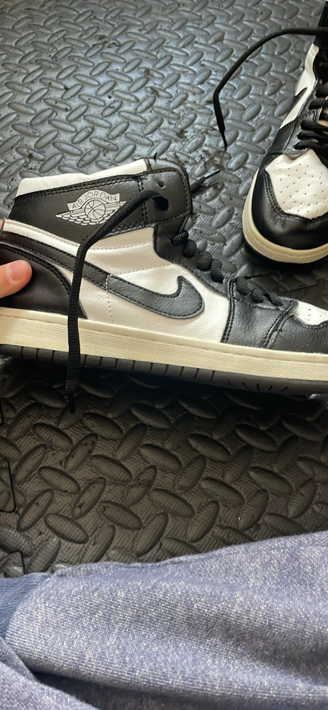 Nike Air Jordan 1 Mid "Black White Panda" | Men's Size 7.5 - photo 2