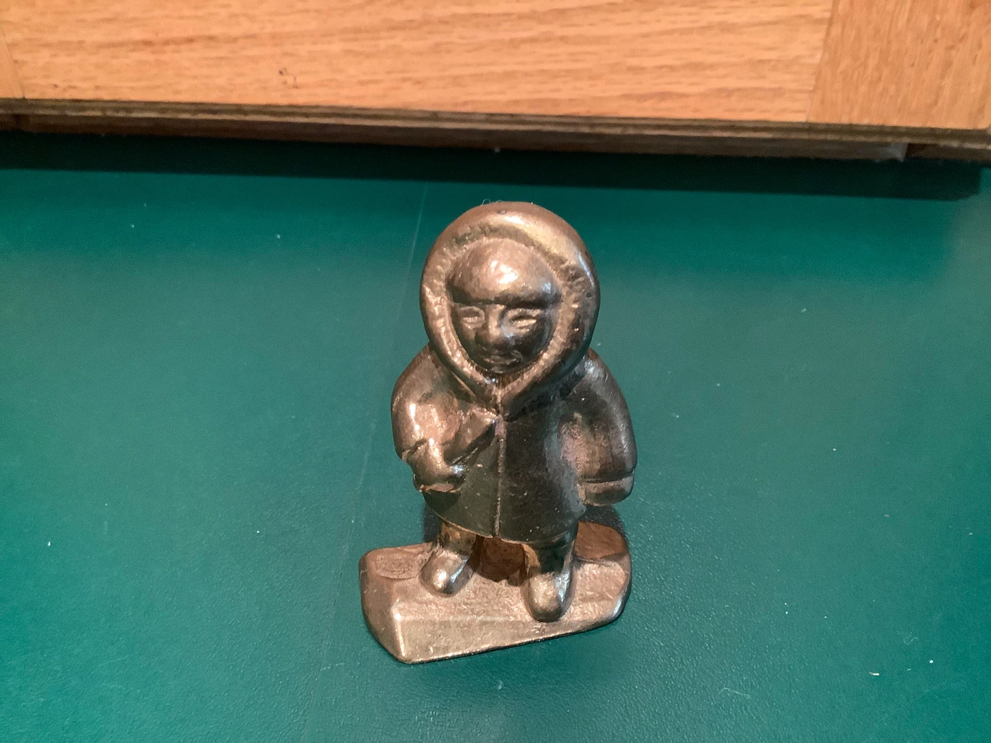 Vintage Solid Brass Inuit Figurine 🐞