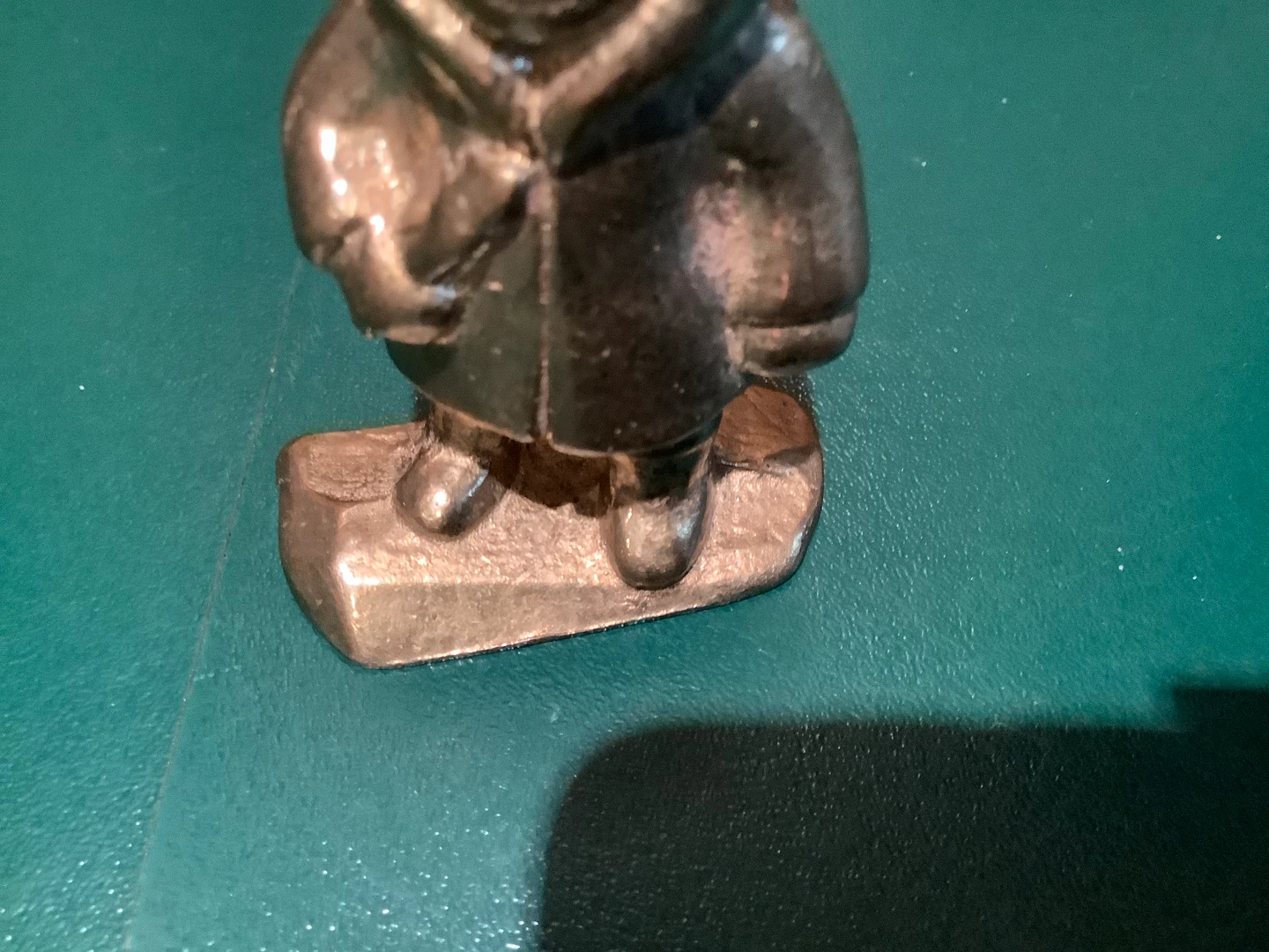 Vintage Solid Brass Inuit Figurine 🐞 - photo 4