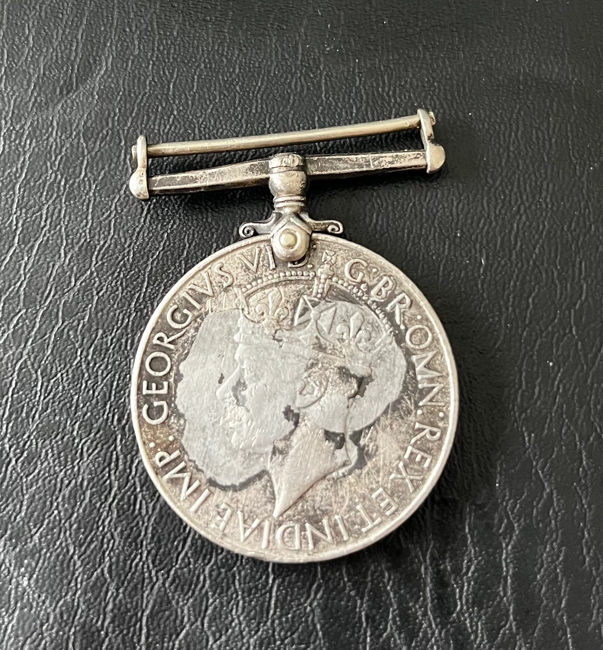 King George VI War Medal 1939-1945 - photo 3
