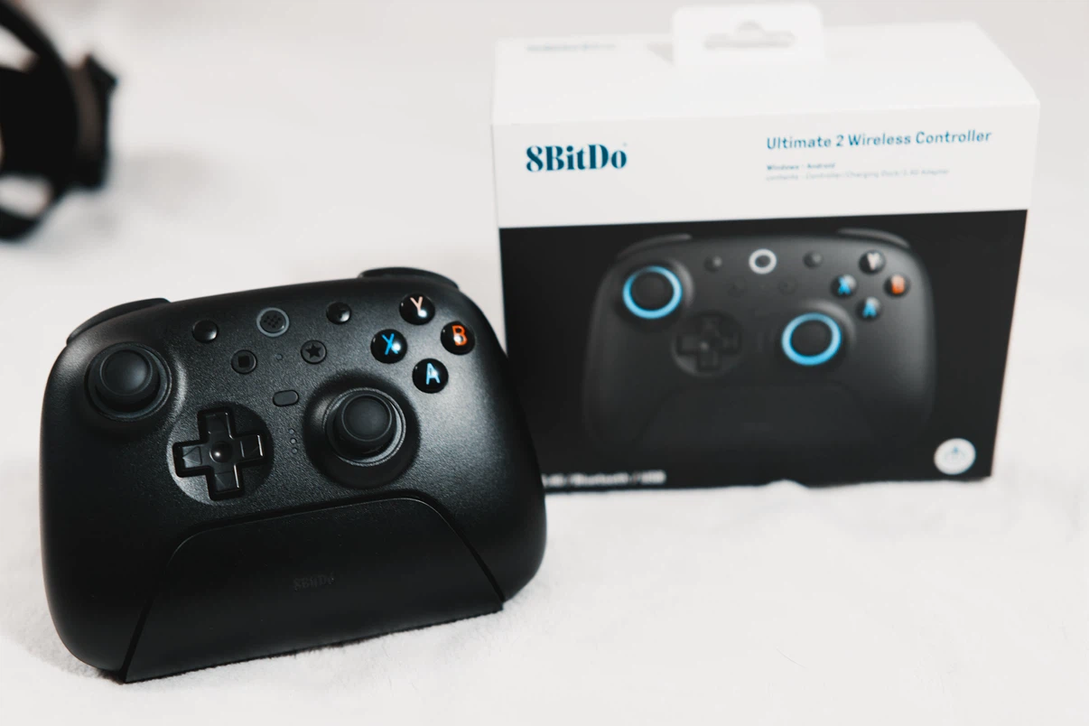 8Bitdo Ultimate 2