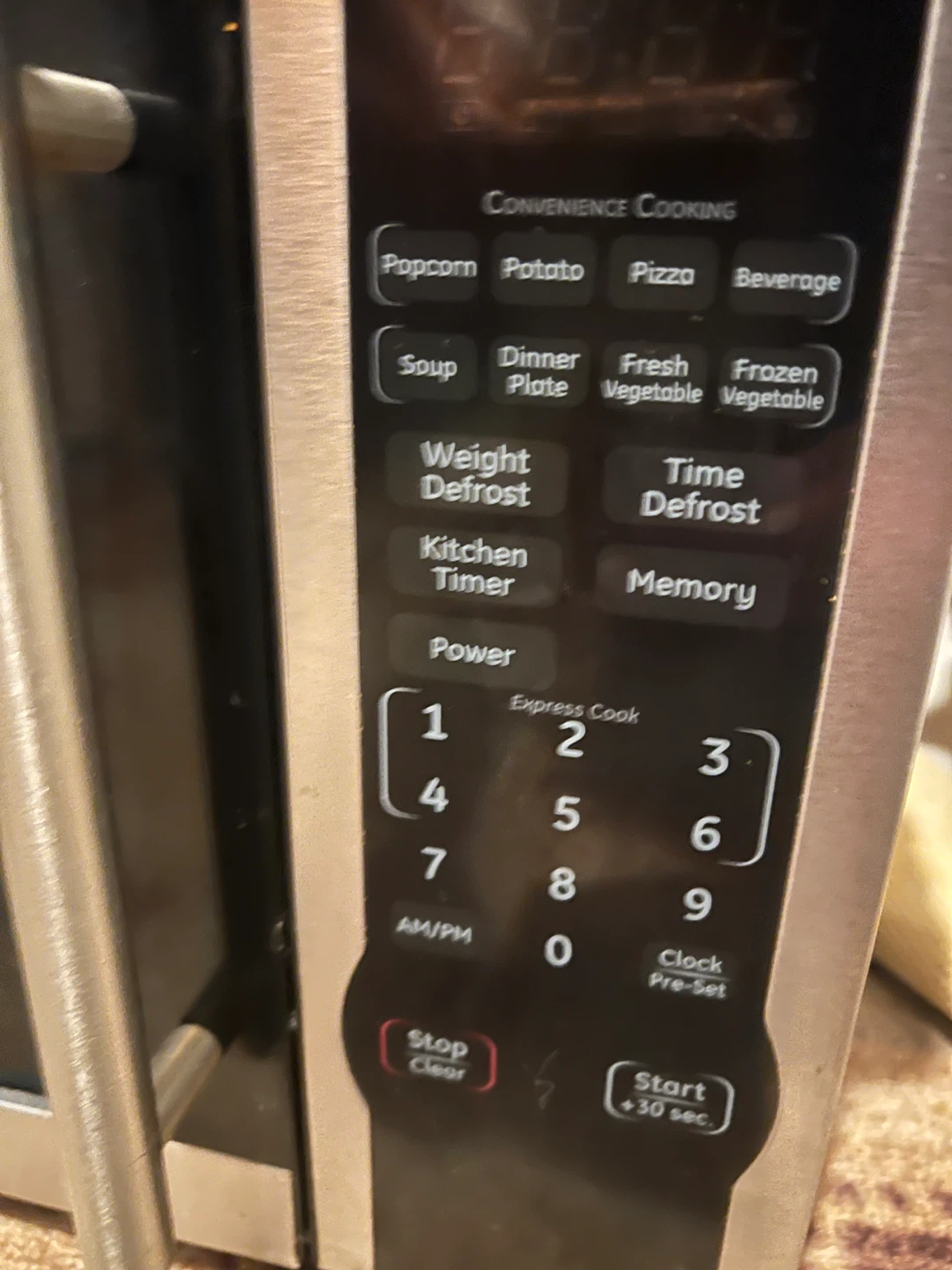 GE Microwave Oven