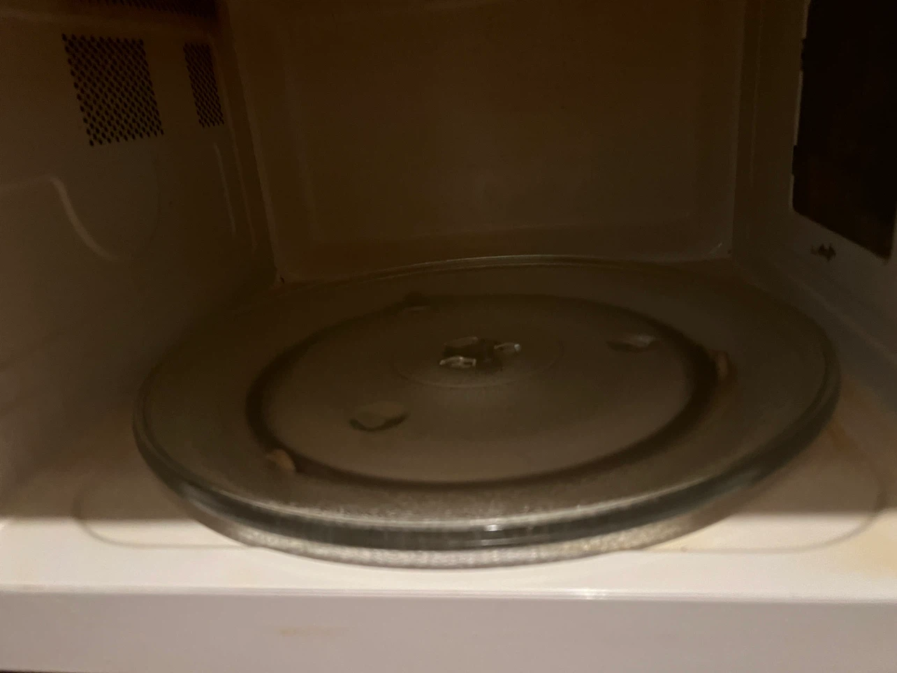 GE Microwave Oven - photo 4