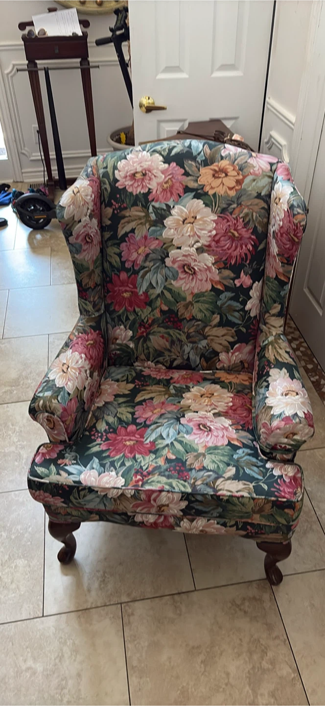 Floral Wingback Accent Chair - photo 2