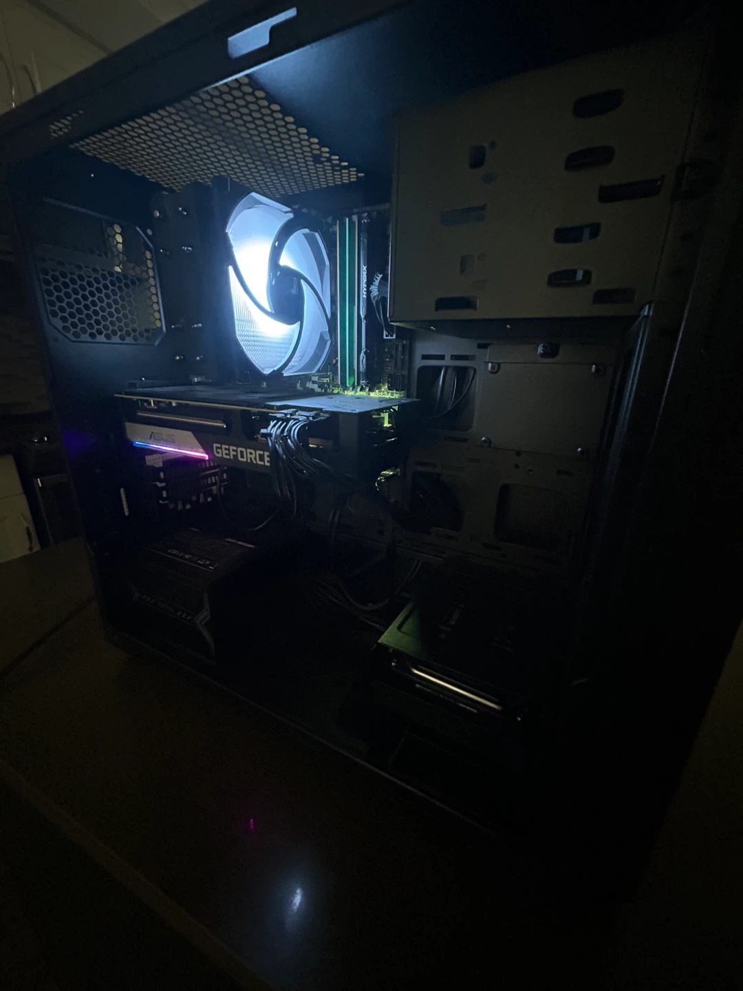 RTX 3070 Gaming PC - Ryzen 7 3800X / 16GB RAM / SSD+HDD