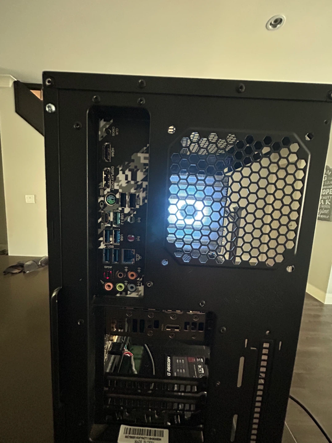 RTX 3070 Gaming PC - Ryzen 7 3800X / 16GB RAM / SSD+HDD - photo 3