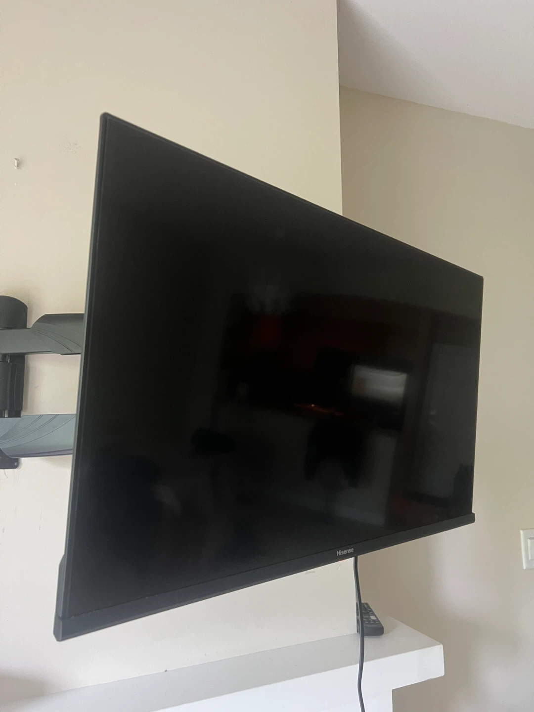 Hisense Television - photo 2