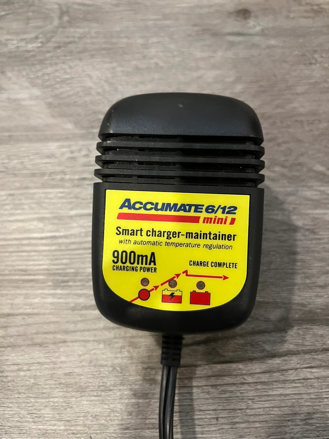 AccuMate 6/12 Battery Maintainer - photo 2