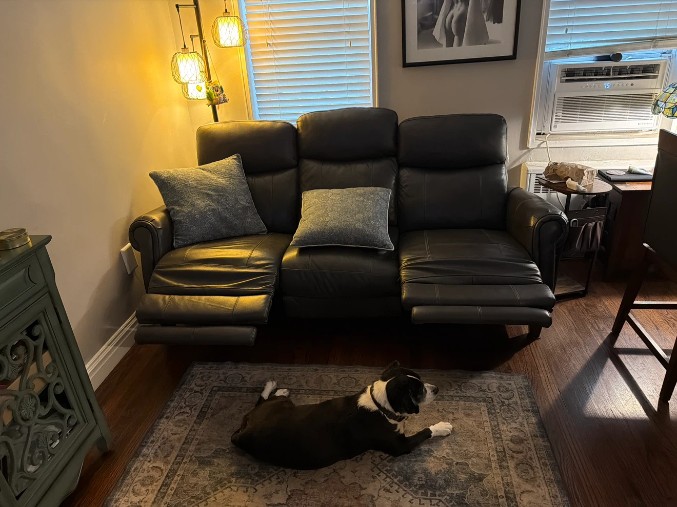 Leather reclining sofa - photo 3