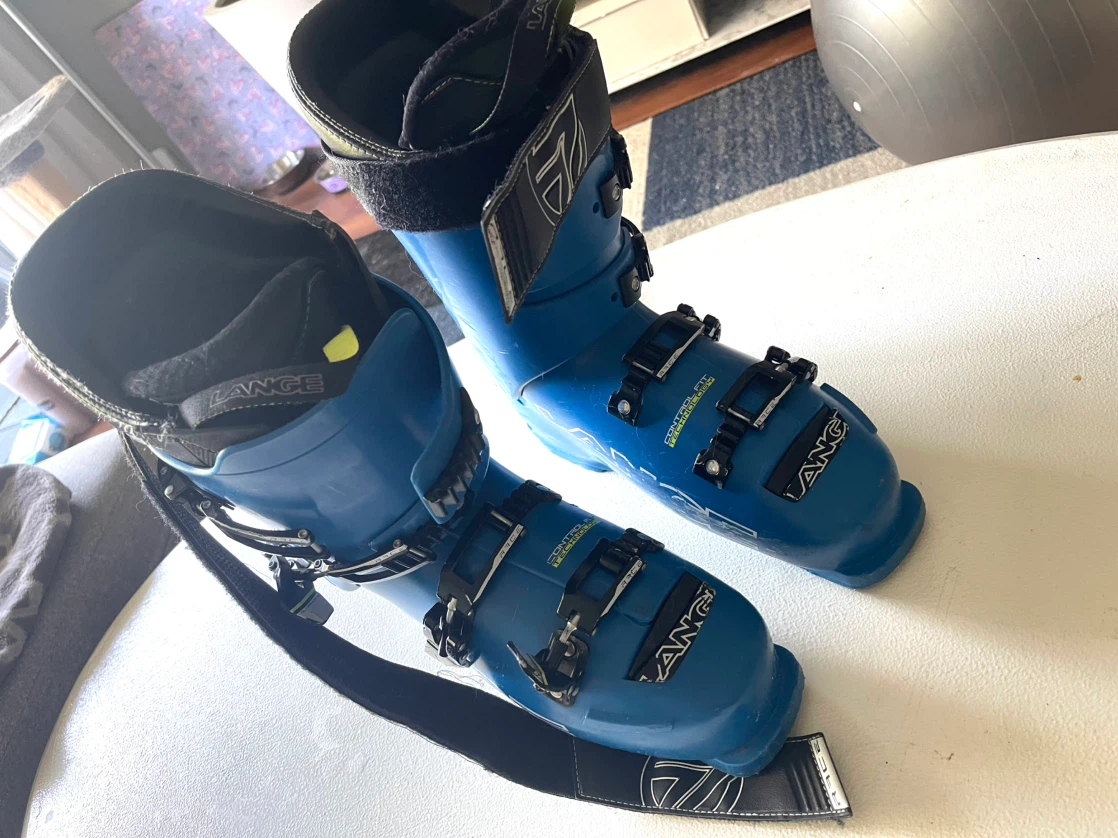 Lange RS 110 Wide Ski Boots - Blue - photo 3