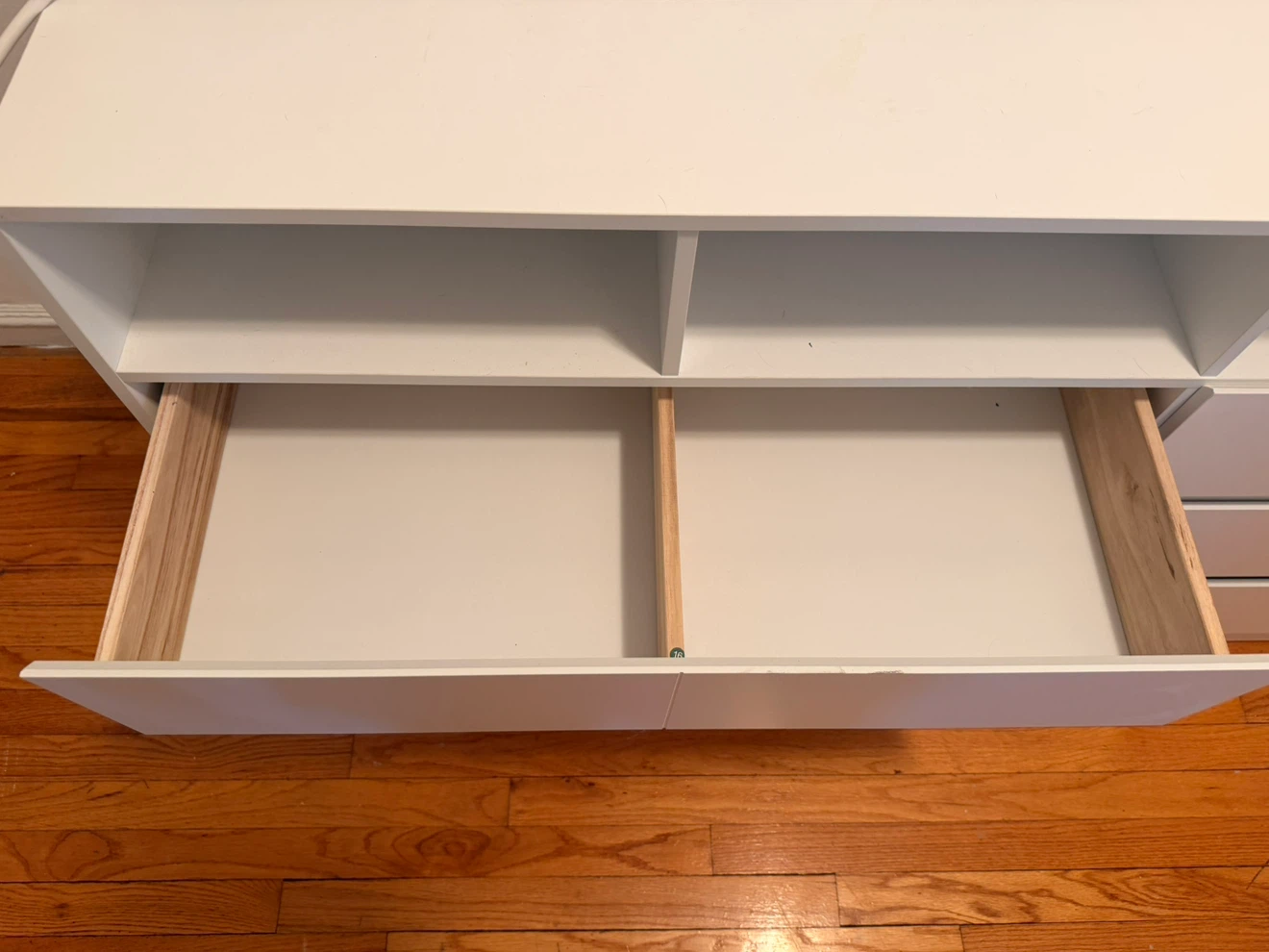 White 6-Drawer Dresser - photo 5