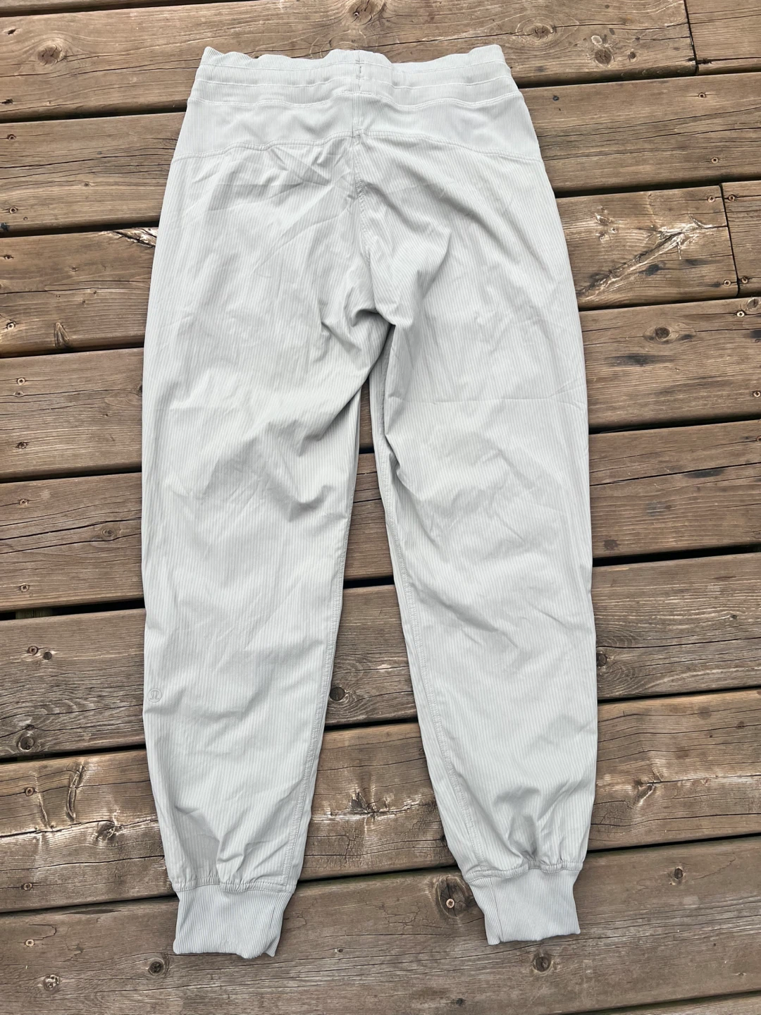 Size 8 lululemon dance studio pants - photo 3