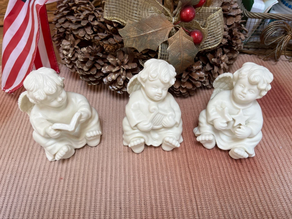 Cream Ceramic Angel Figurines (Set of 3)