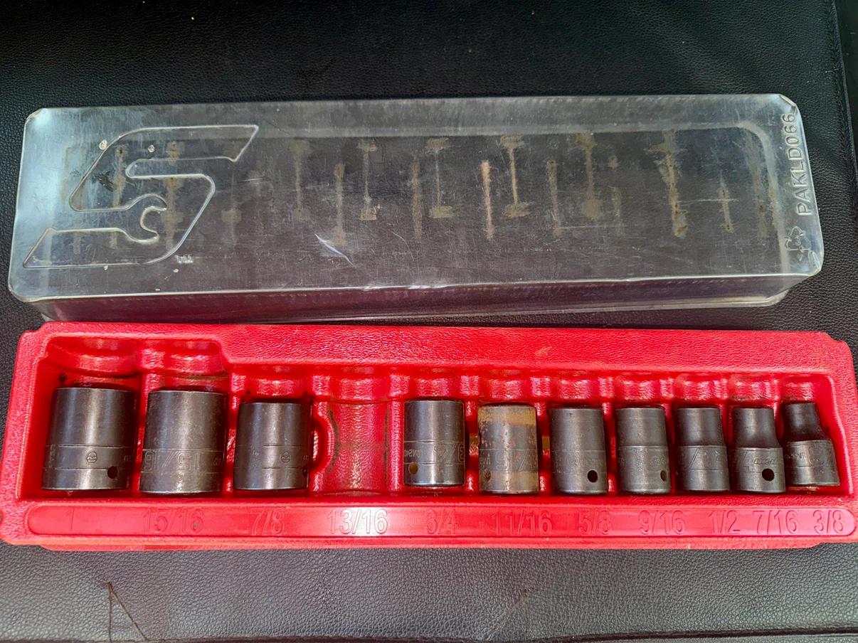 Snap-on 1/2” Impact Socket Set (missing 15/16”)